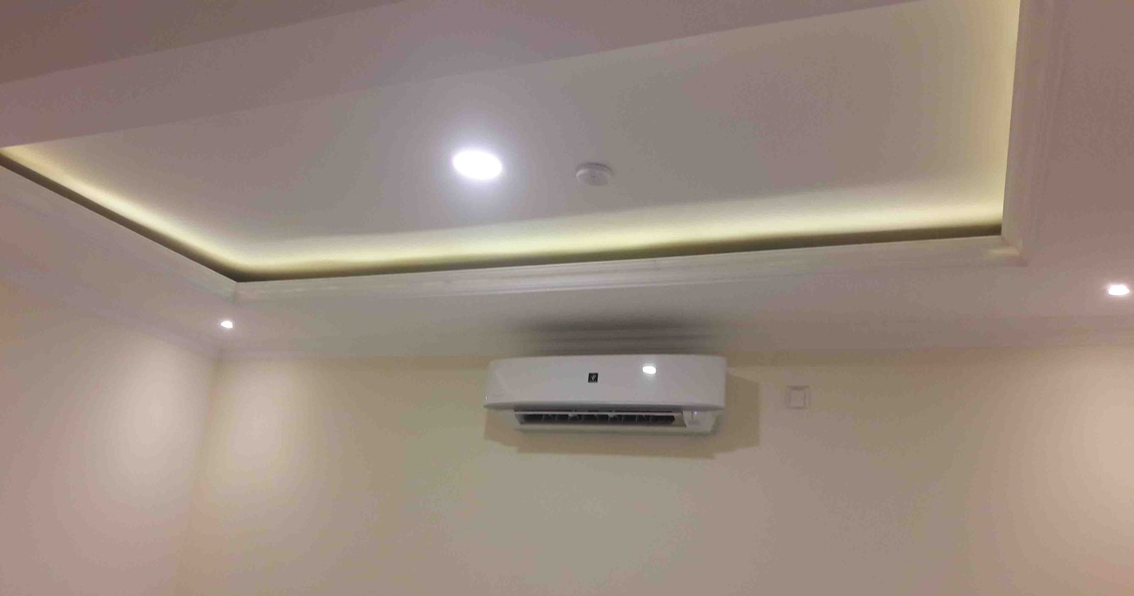 ceiling3